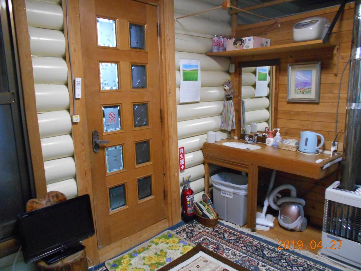 Villa Log Yukari NakaNakafurano Exterior foto